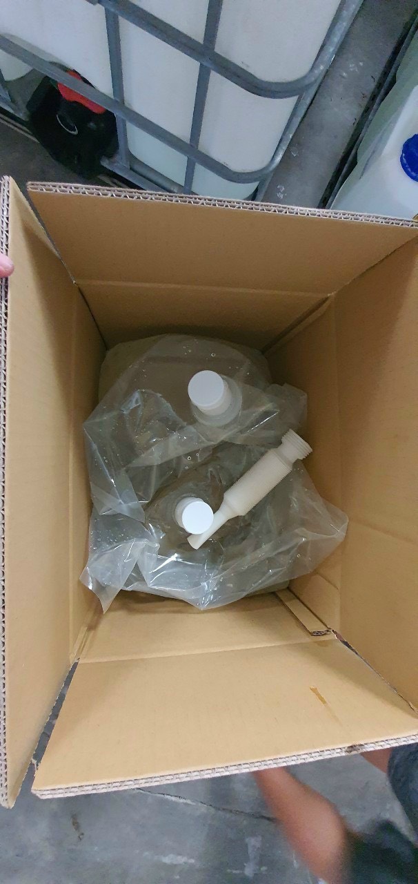 Mua dung dich khi thai ure gia re